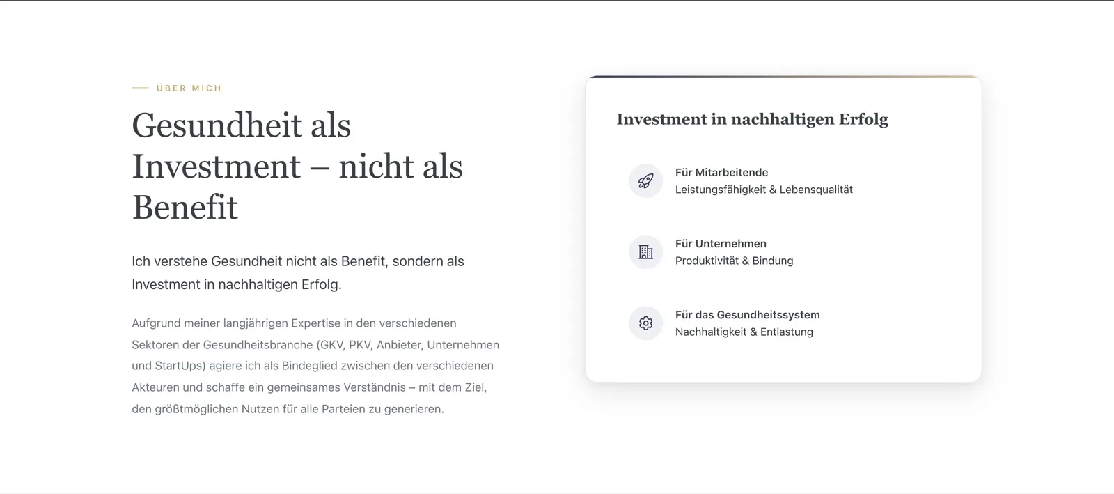 Der Über-mich-Abschnitt: Leitsatz links, der Nutzen für Mitarbeitende, Unternehmen und Gesundheitssystem rechts als Karte